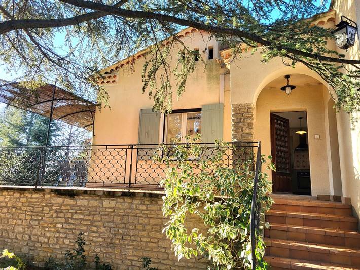 Gîte pour 4 personnes, avec piscine ainsi que jardin et terrasse à Saint-Saturnin-lès-Apt - 3