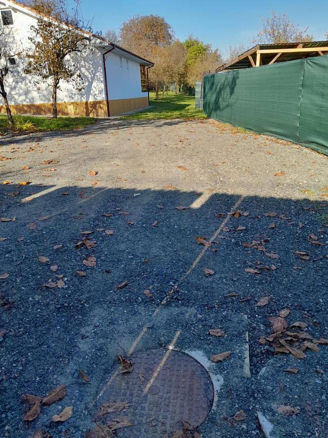 Location de vacances pour 12 personnes, avec piscine et bassin pour enfant ainsi que vue et jardin dans Cluj-Napoca - 3