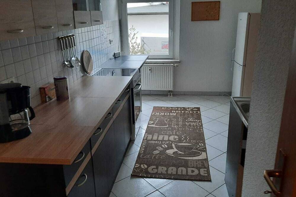Gemütliche 3 Raum Wohnung in Chemnitz, Chemnitz (region)