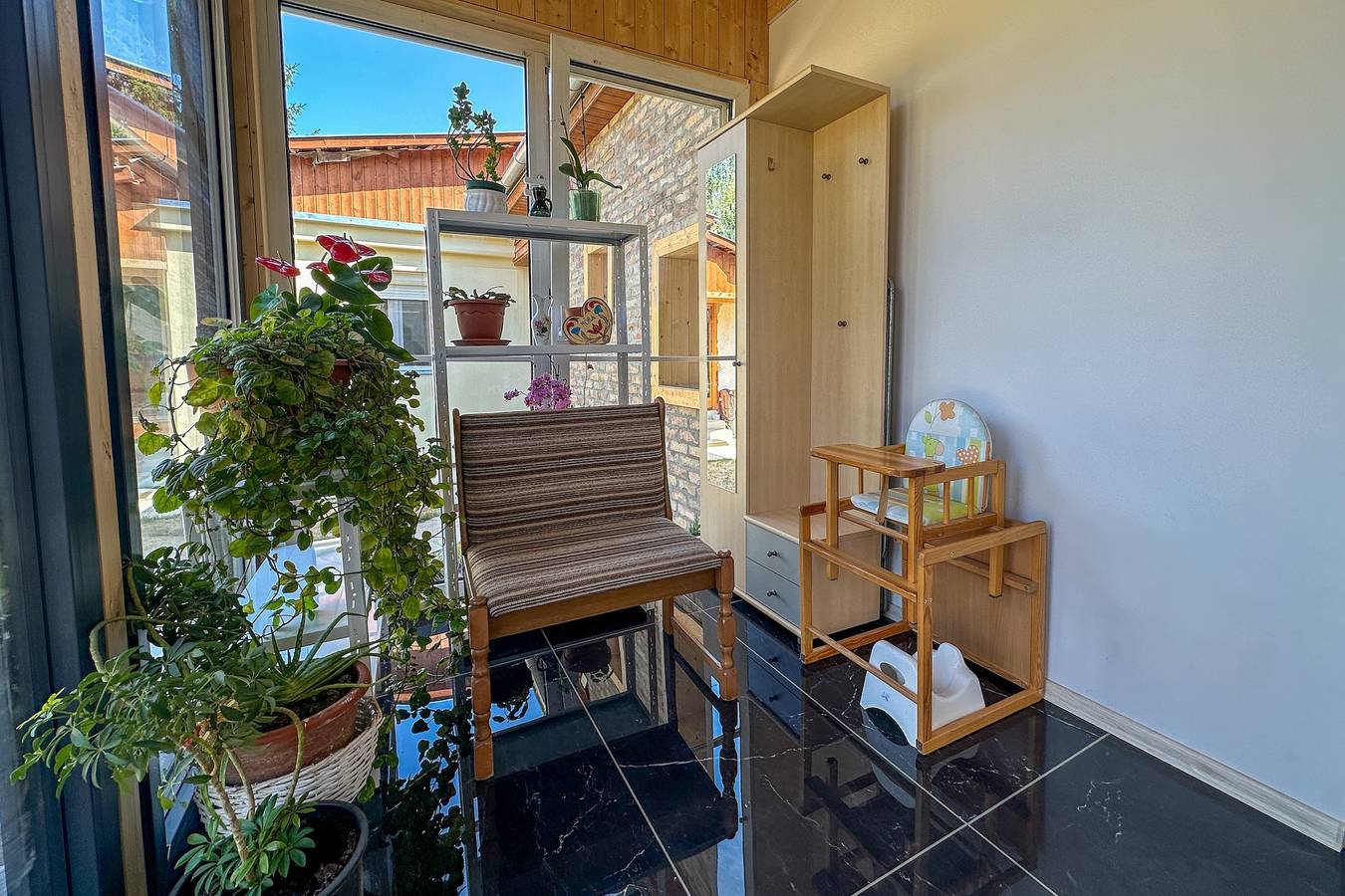 Nora Guest House 2Br & Garden in Zala und Umgebung