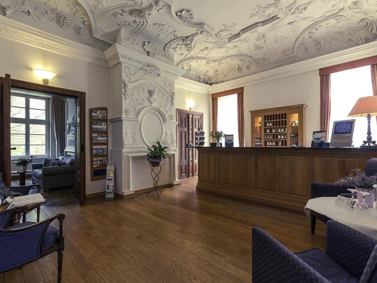 Hotel Schloss Neustadt-Glewe - Superior Zimmer, Dusche und Bad, Wc in Neustadt-Glewe, Ludwigslust-Parchim