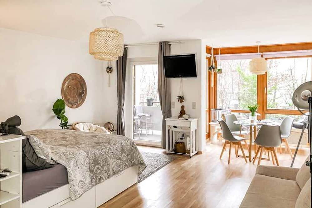 Entire apartment, Quiet studio at ❤️ in the old town ⭐️ near Würzburg Residence & Park ⭐️ in Würzburg, Franconian Wine Country