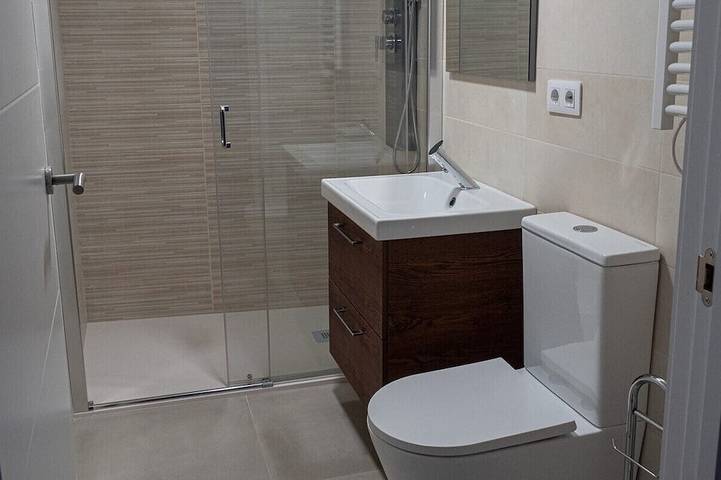 Gîte pour 3 personnes, avec jacuzzi à Arguedas - 3