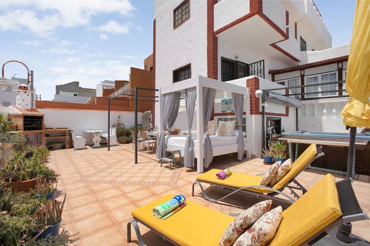 Ferienwohnung für 5 Personen, mit Balkon und Whirlpool sowie Garten in Arico - 2