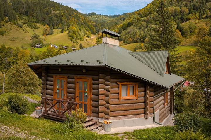 Kemping dla 4 osób, z Balkon i Taras oraz Ogród i Sauna w Ukraina