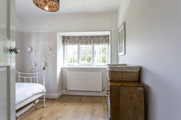 Glamping for 9 People in Droxford, Hampshire, Photo 3