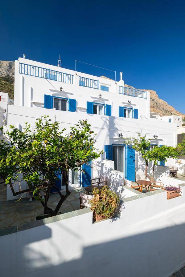 Chambre d’hôte pour 2 personnes, avec Balcon ainsi que Terrasse et Jardin