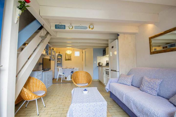 Gîte pour 2 personnes, avec Terrasse et Jardin à Larmor-Baden - 4