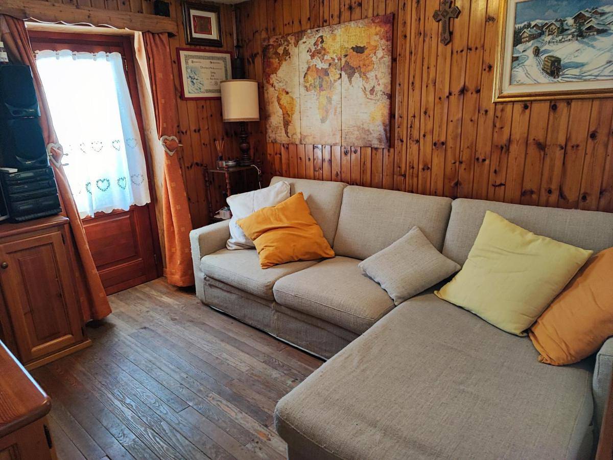 Appartement entier, Ma Maison a Chamois in Corgnolaz, Chamois