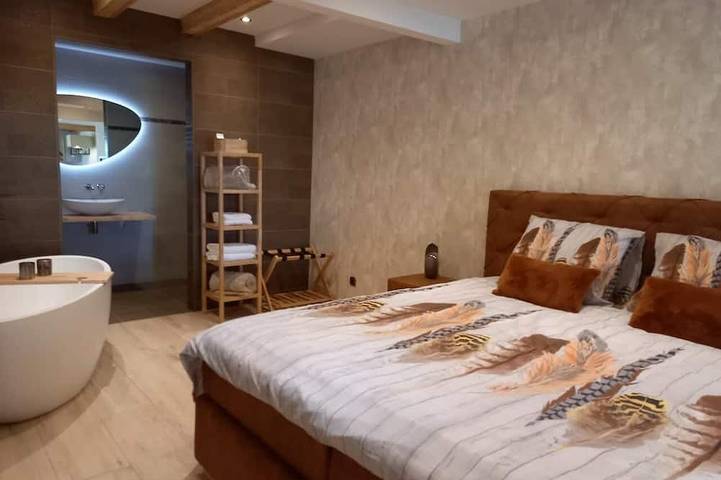 Ganze Wohnung, Pura Vida Suite: Enjoy Life! in Oud Ade, Groene Hart