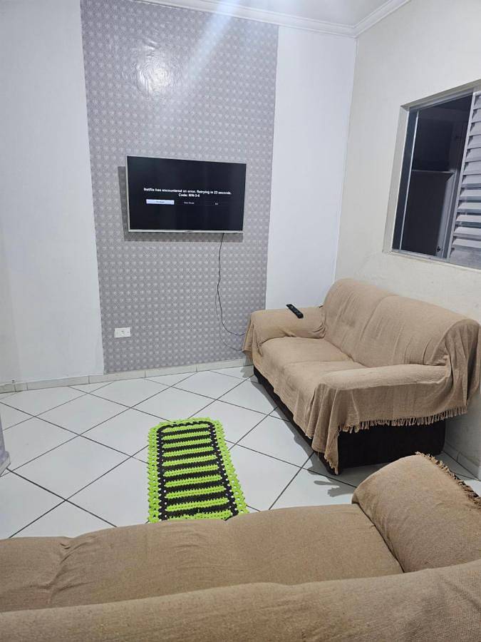 Casas e apartamentos de temporada para 6 pessoas, com vista e terraço em Itapecerica da Serra