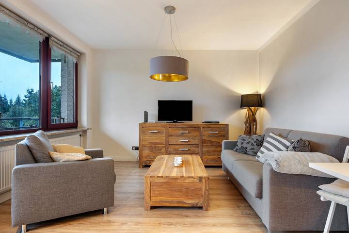 Ferienwohnung für 4 Personen, mit Seeblick und Balkon, mit Haustier