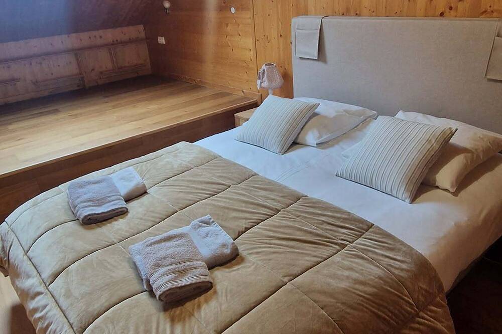 Chalet Kelly Centre Ville - Jaccuzzi, Sauna - Près des pistes in Lac de Gérardmer, Gérardmer