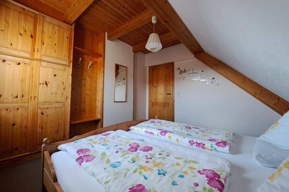 Ganze Wohnung, Ferienwohnung (70 qm) mit Balkon an der Südseite in Pfofeld, Fränkisches Seenland