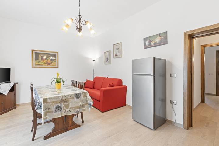 Hel lejlighed, Apartment 'Erato' with Sea View, Wi-Fi and Air Conditioning in Scano di Montiferro, Sardinien
