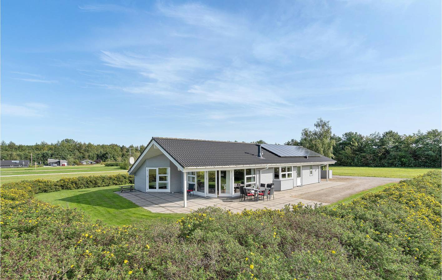 Vacation house for 6 people with hot tub in Hovborg, Vejen