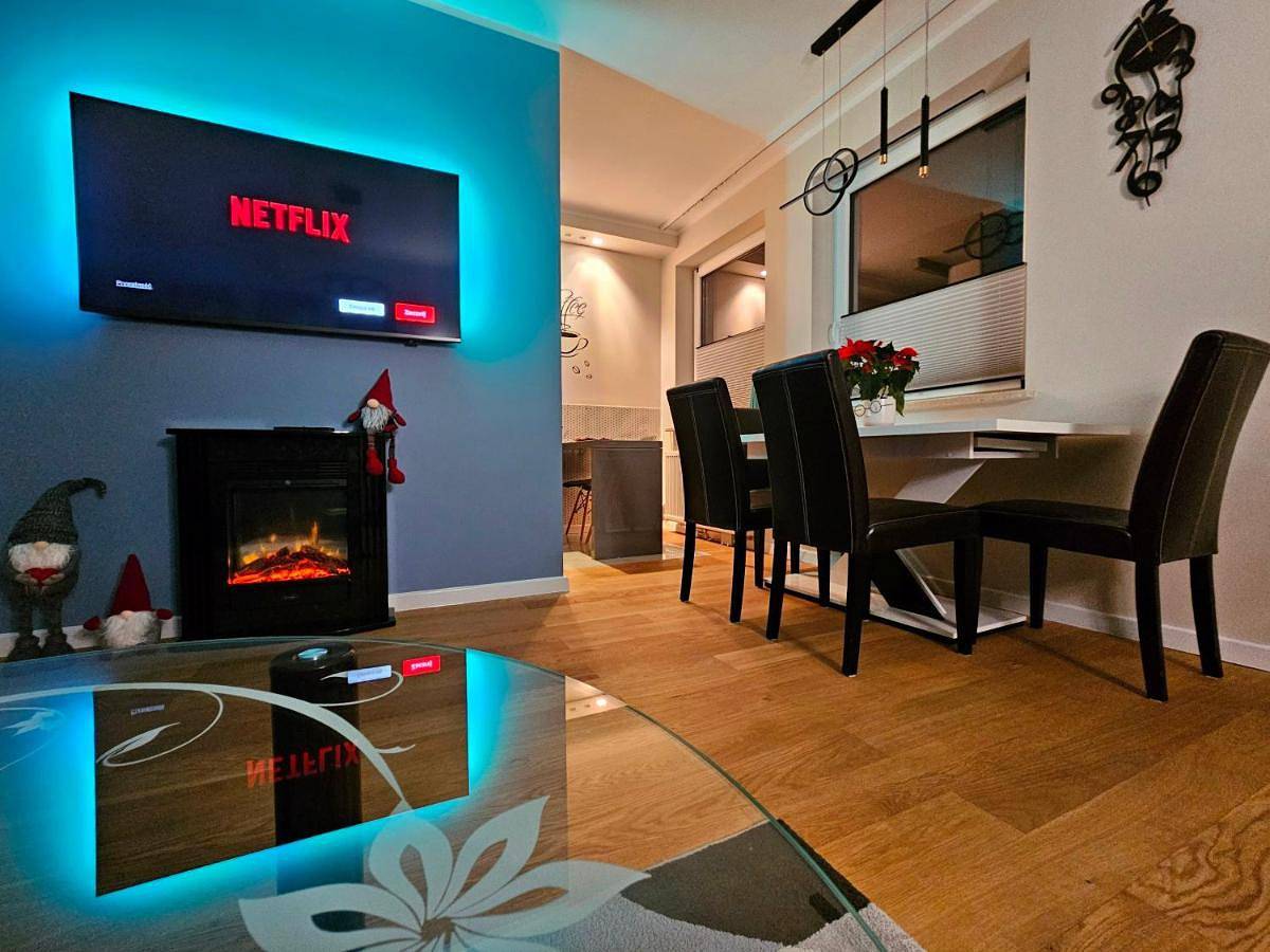 Cały apartament, Two-Bedroom Apartment in Będzin, Śląsk