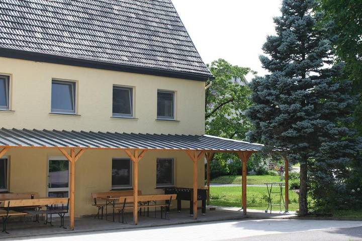 Gîte pour 3 personnes, avec Jardin à Neustadt bei Coburg