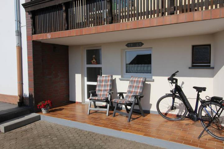 Ganze Ferienwohnung, 2-Bett-Ferienwohnung Familie Mohrs, Du/Wc in Mehren, Vulkaneifel