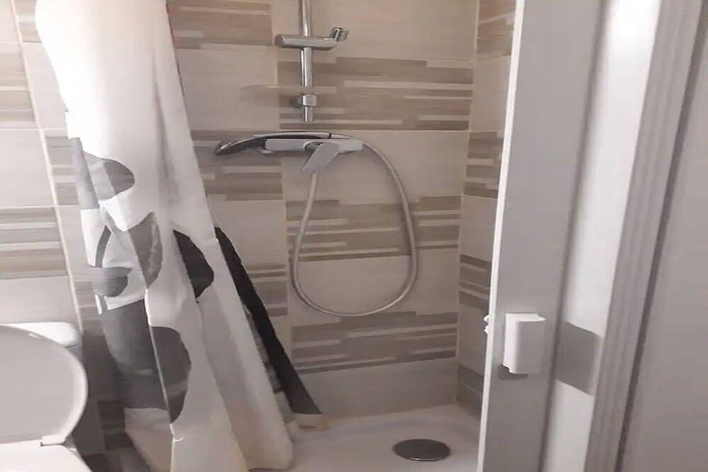 Appartement entier, Zen à 15 minutes de Paris in Pierrefitte-sur-Seine, Seine-Saint-Denis