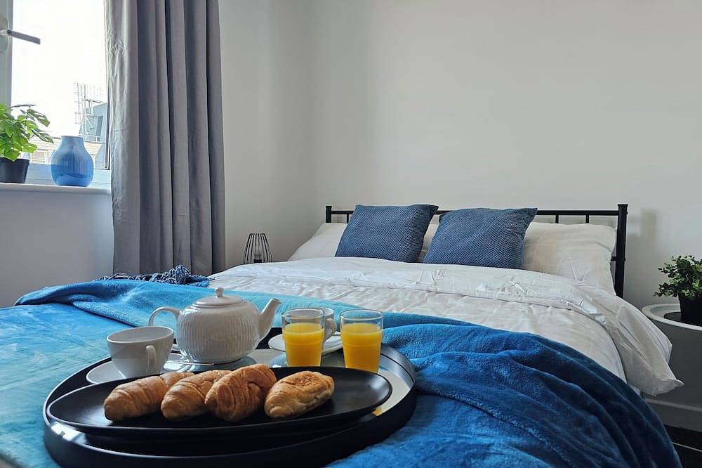 Apartamento entero, Spacious Apartment -2 Bedroom With 2 En-suite Bathrooms in Northampton, Northamptonshire