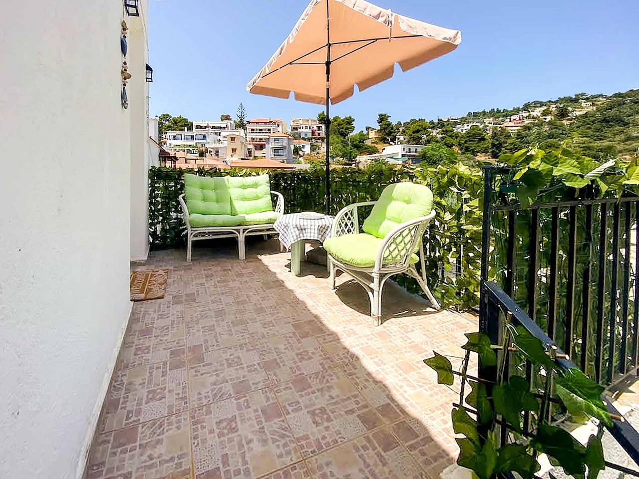Hel leilighet, Alonnisos Beachfront Nest - Cozy Summer Getaway in Patitíri, Alonissos