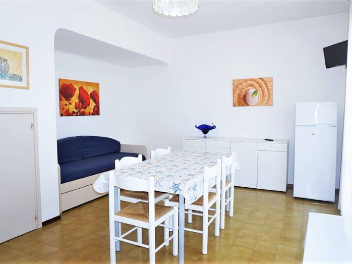 Ferienhaus für 6 Personen, mit Balkon und Pool sowie Garten, kinderfreundlich in Caorle - 3