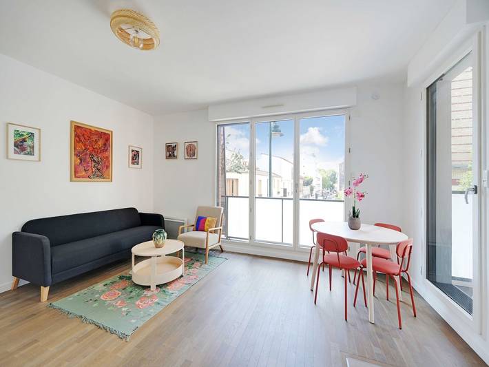Gîte pour 4 personnes, avec balcon, adapté aux familles à Malakoff
