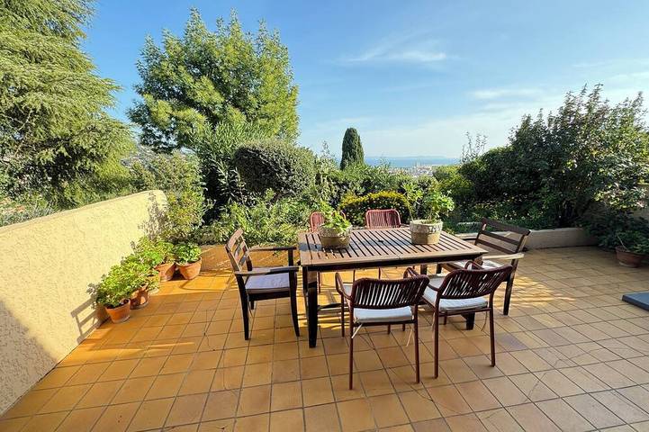 Ferienwohnung für 3 Personen, mit Terrasse und Garten - 1