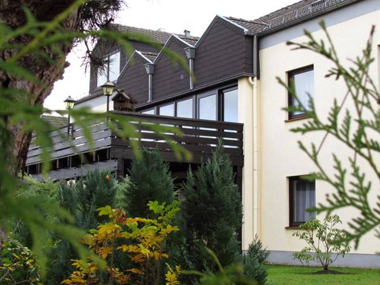 Garni Hotel Haus Salzberg - Doppelzimmer Dusche/Wc in Gemünd, Naturpark Hohes Venn-Eifel