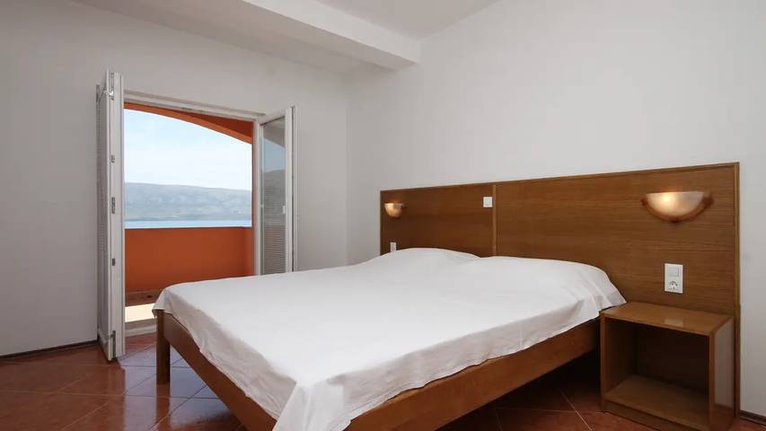 Ferienwohnung für 4 Personen, mit Terrasse in Novalja - 2
