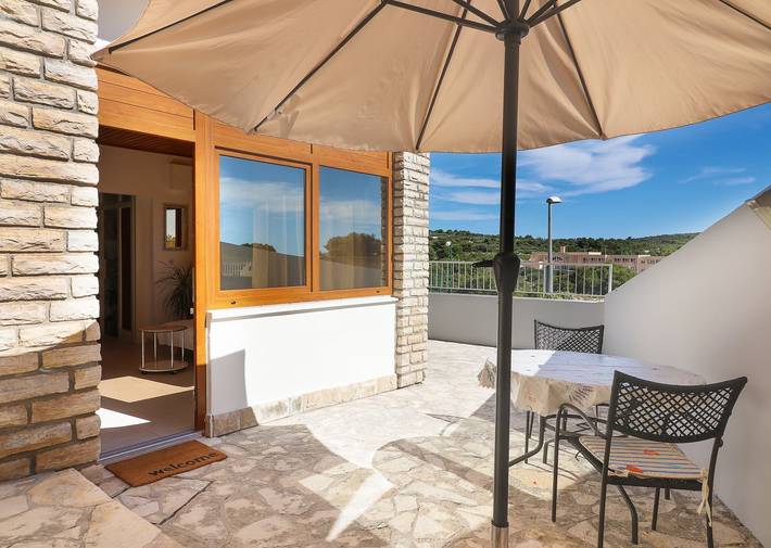Ferienwohnung für 5 Personen, mit Terrasse in Primosten - 4