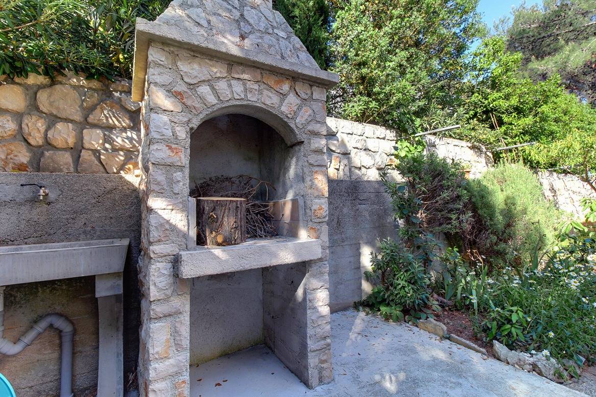 Ganze Wohnung, 1-Zimmer-Ferienwohnung mit Terrasse Artatore, Losinj A-8087-a in Aratore, Kvarner Inseln