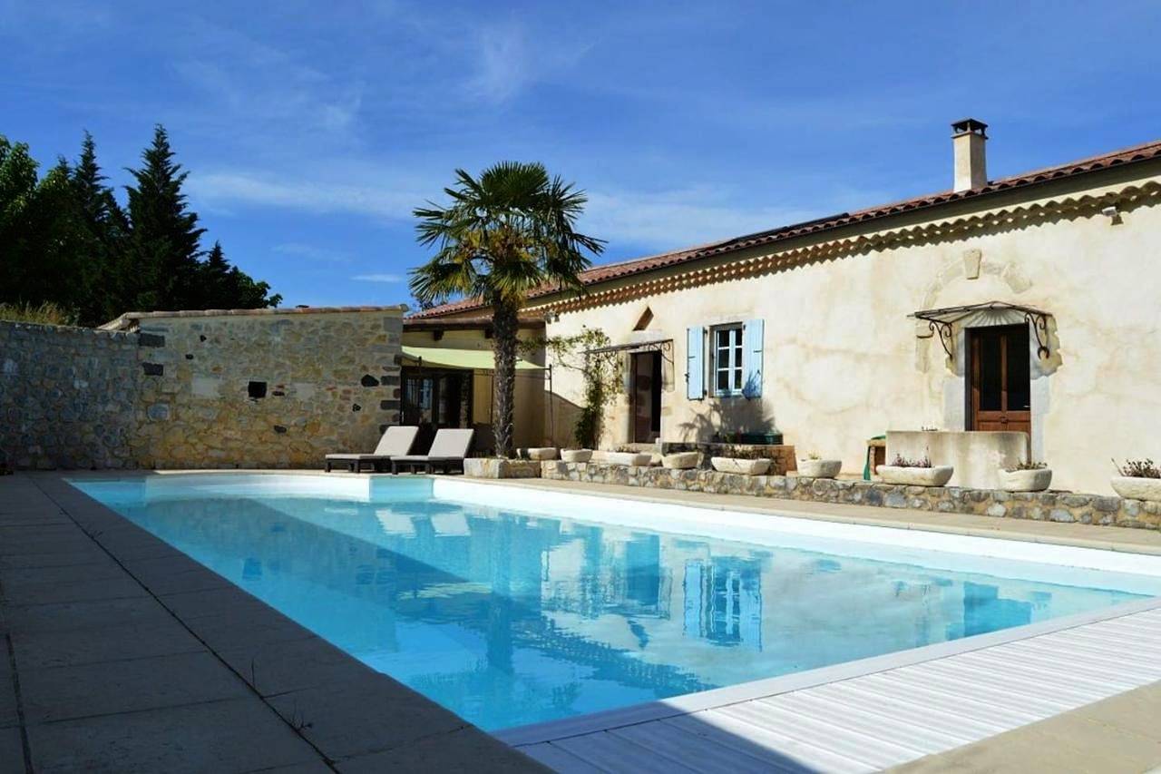 Mas Ardechois proche Vallon pont d'arc in Villeneuve-de-Berg, Ardèche