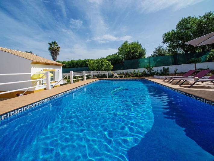 Holiday rental for 4 people, with Terrace and Garden in Algarve