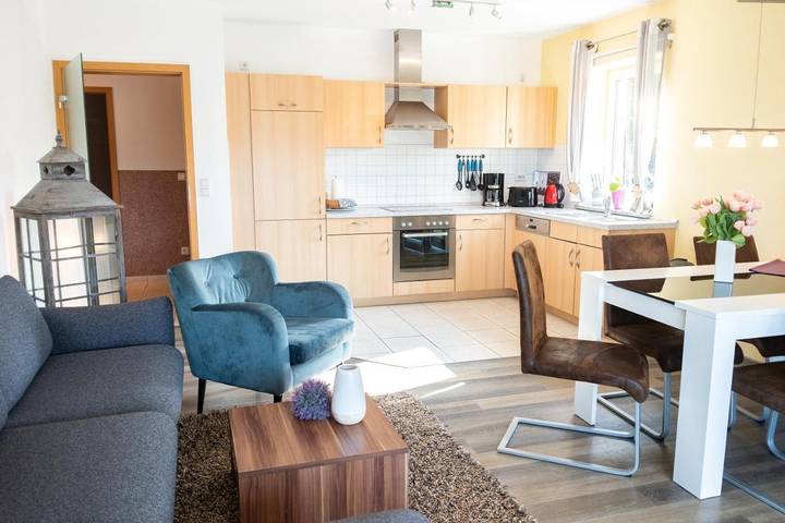 Ferienwohnung für 4 Personen, mit Balkon und Terrasse sowie Ausblick in Oberhof - 4