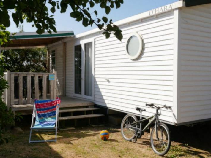 Camping pour 4 personnes, avec terrasse, animaux acceptés