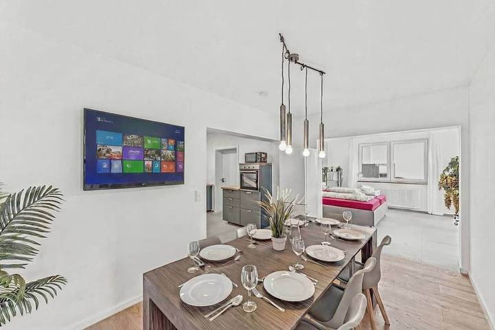 Ferienwohnung für 8 Personen, mit Balkon und Garten, mit Haustier