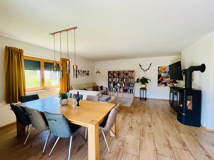 Ferienhaus für 6 Personen, mit Ausblick und Garten