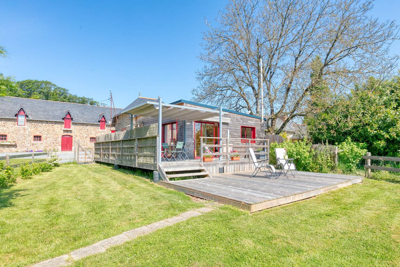 Casa de vacaciones 'Gîte Le Champ Du Bois' con terraza privada, jardín privado y Wi-Fi in Missillac, Region de Saint-Nazaire