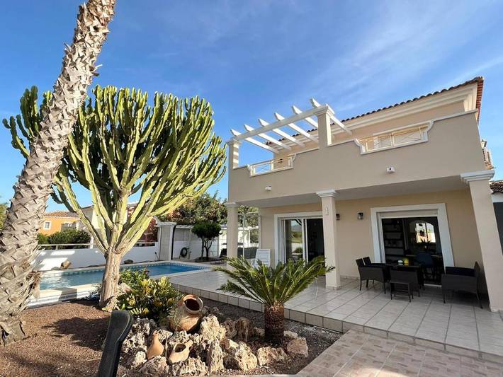 Casa rural para 6 personas, con Balcón y Terraza además de Jardín y Piscina en Huerta de Murcia