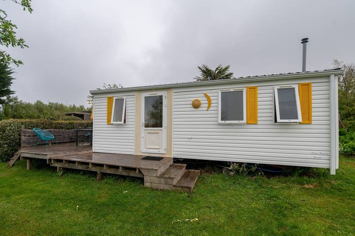 Mobil home pour 4 personnes, avec jardin