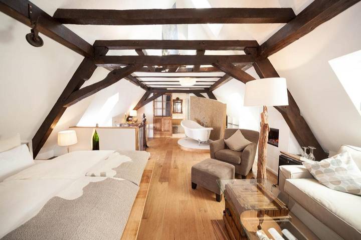 Hotel für 4 Personen, mit Terrasse und Sauna, mit Haustier in Zeltingen-Rachtig