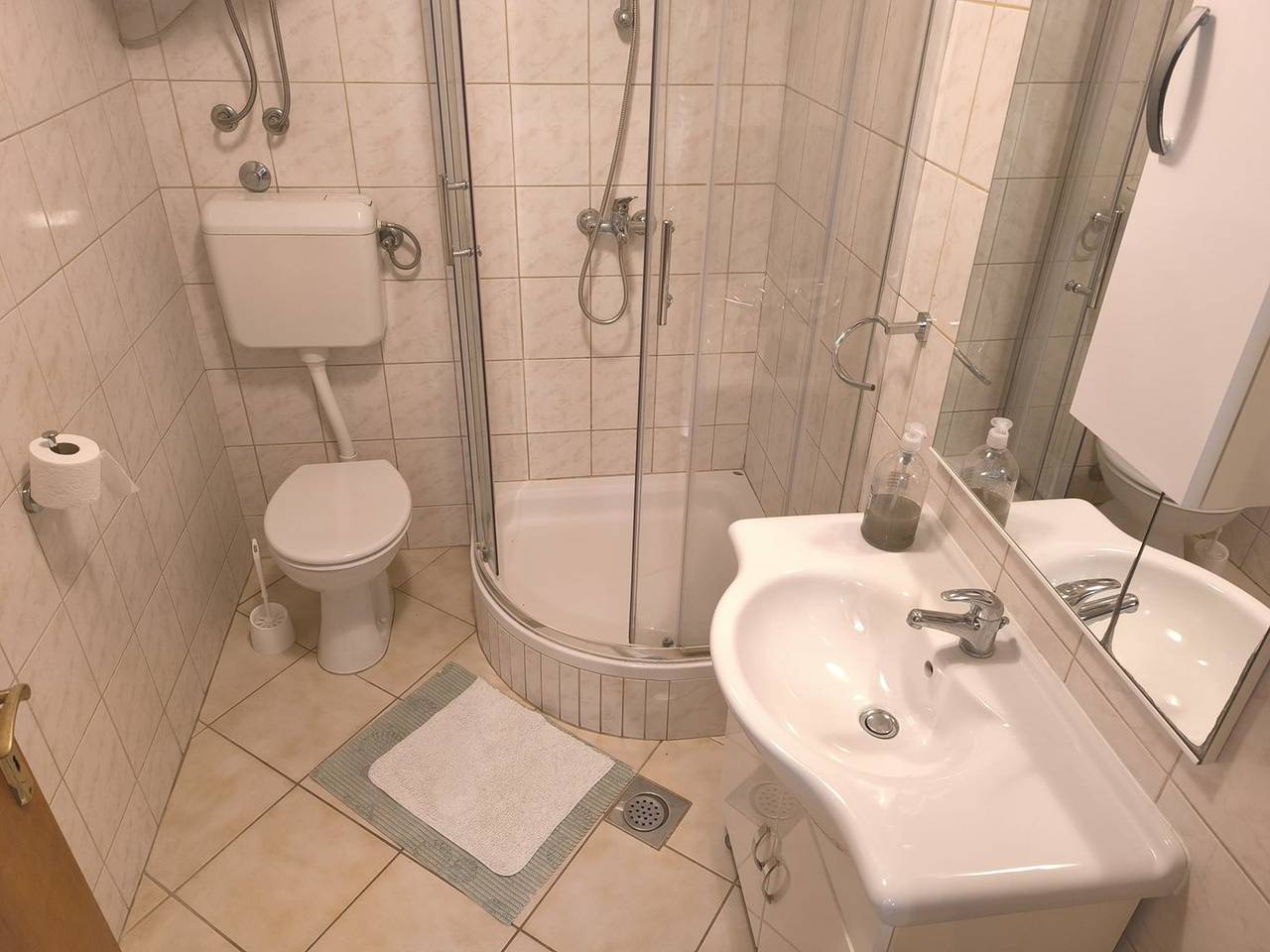 Cały apartament, Two-bedroom apartment on the ground floor in Primošten, Żupania szybenicko-knińska