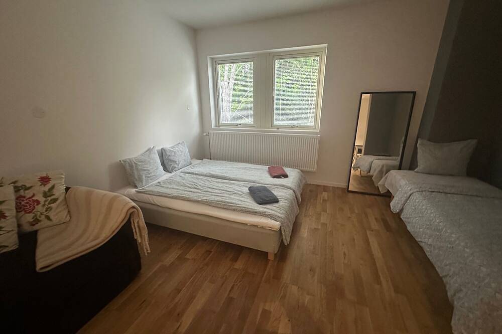 Ganze Wohnung, Big Studio Apartment in Sollentuna, Stockholm in Sollentuna kommun, Schwedische Ostsee