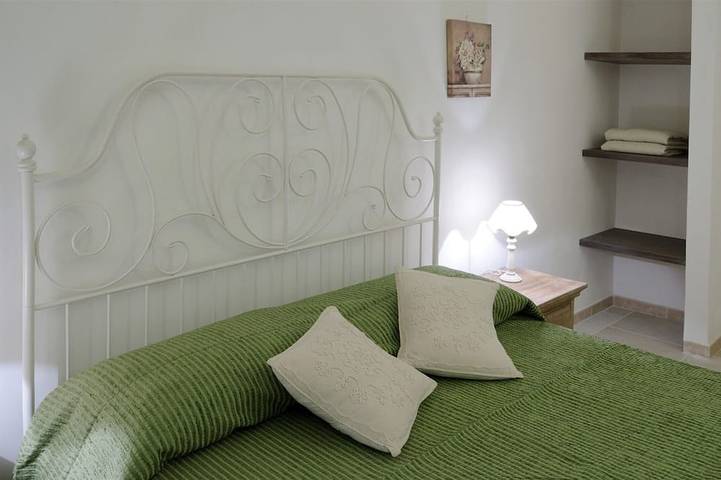 Nice Casa dei Limoni, Large Pool, private Jacuzzi, WIFi in Martina Franca, Province de Taranto