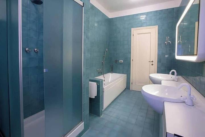 Appartement entier, Mansion alley face 2ndp terrace in Iseo, Commune de Iseo
