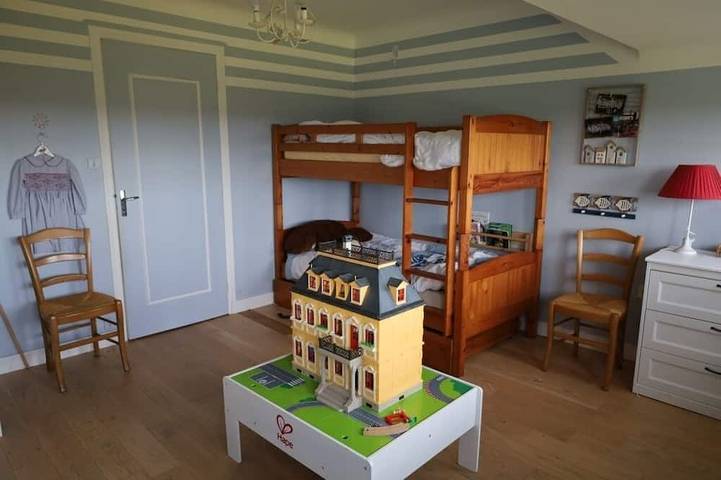 Location de vacances pour 9 personnes, avec jardin à Bohars - 2
