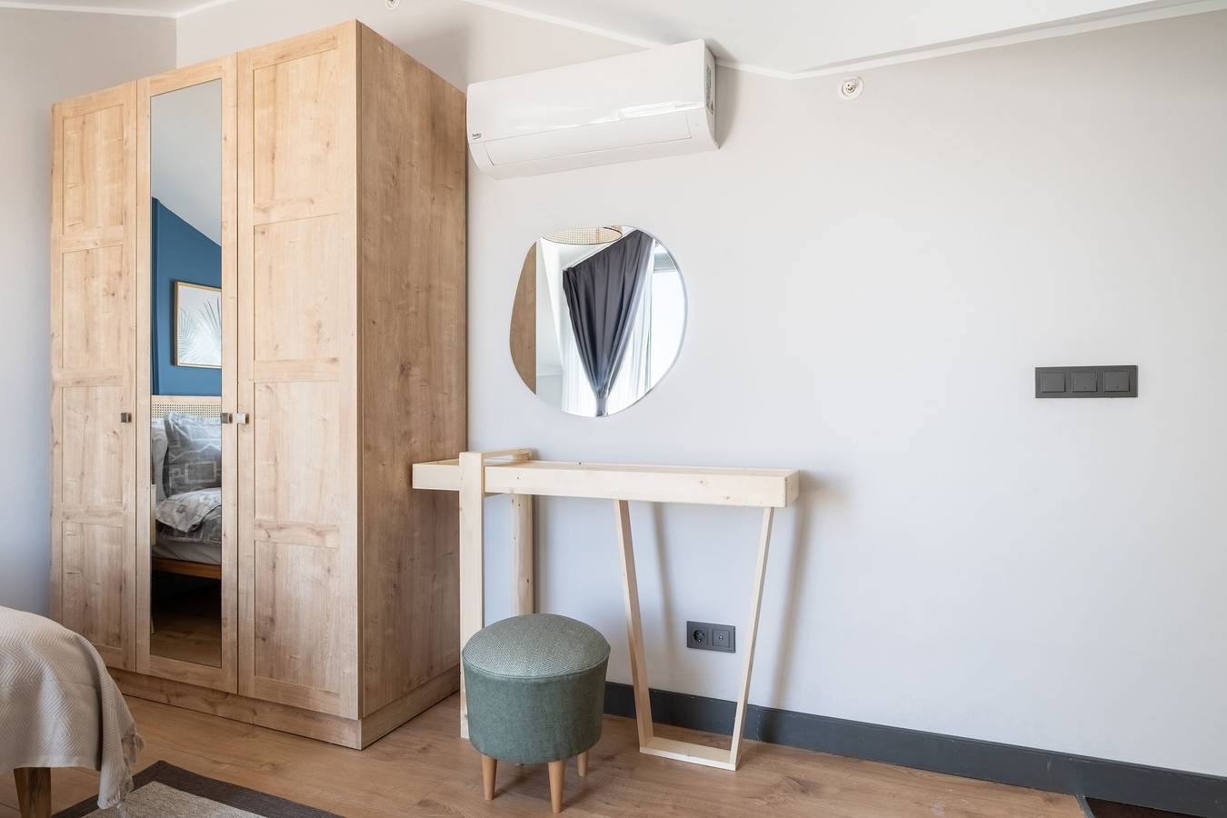 Ganze Wohnung, Minerva - 2Bd Charming Apt w/ King Bed & Ac in Talatpaşa Mahallesi, Marmararegion