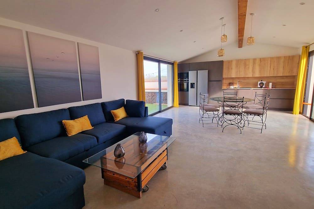 Charming gîte in the Montalbannes countryside.  in Montauban, Tarn y Garona